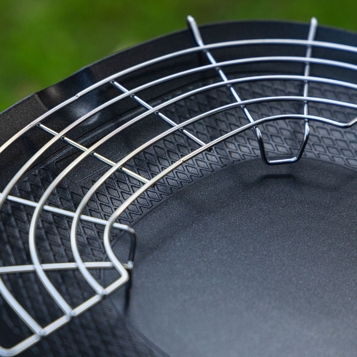 Outdoor Camping BBQ Grill Pan  - مراجعة Cooking Outdoor Camping وسعره